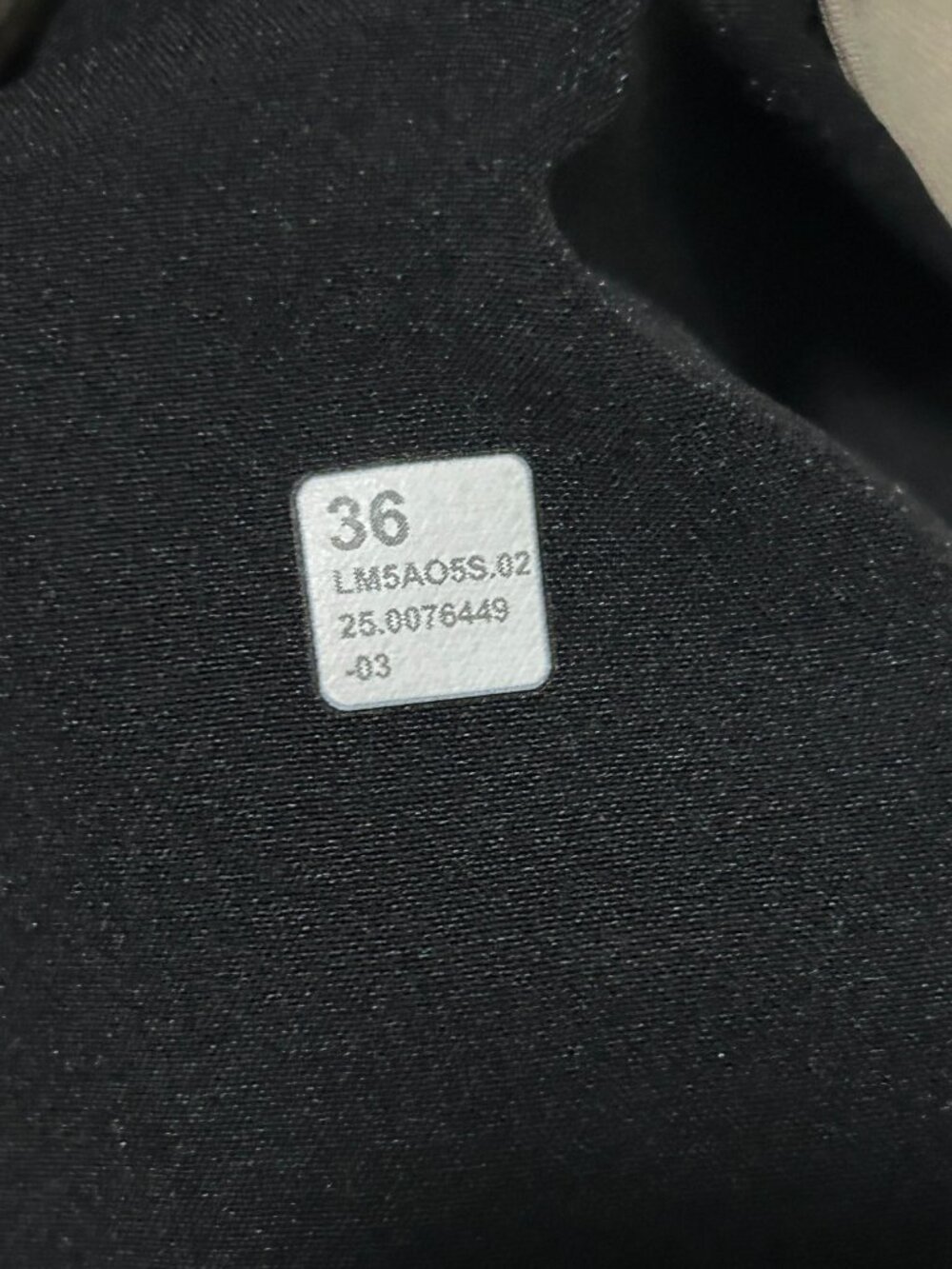 Men's LuluLemon Khaki Tan Pants - Picture 5 of 5